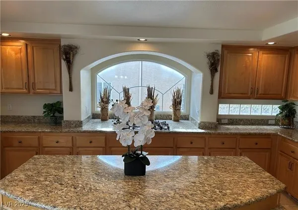 $6,000 | 11118 Scotscraig Court, Las Vegas, NV 89141