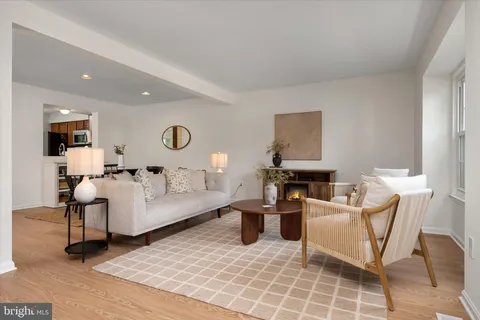 $450,000 | 8440 Oak Bush Terrace, Columbia, MD 21045