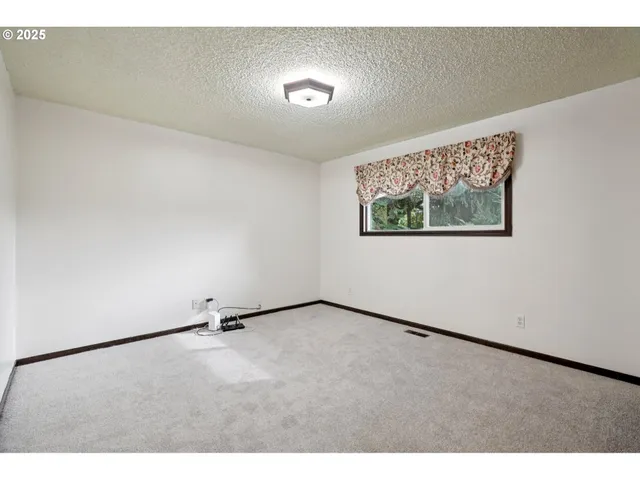 $750,000 | 18805 Northeast Risto Road, Battle Ground, WA 98604