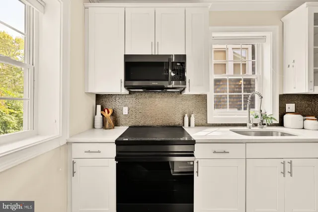 $925,000 | 1406 Lawrence Street Northeast, Washington, DC 20017