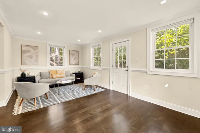 $925,000 | 1406 Lawrence Street Northeast, Washington, DC 20017