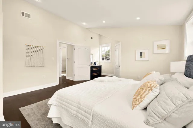 $925,000 | 1406 Lawrence Street Northeast, Washington, DC 20017