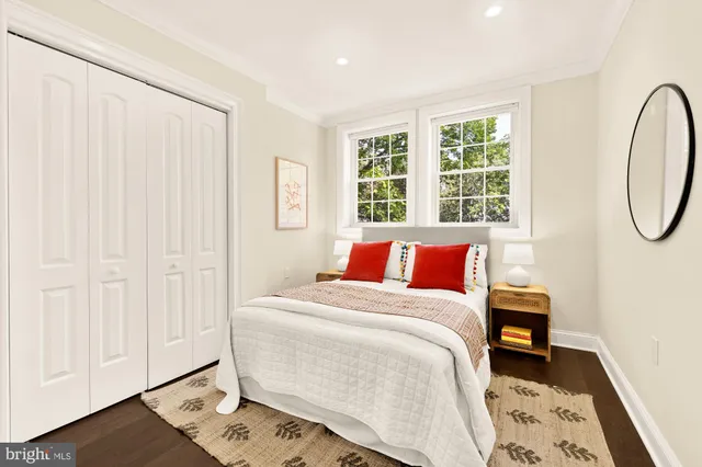 $925,000 | 1406 Lawrence Street Northeast, Washington, DC 20017