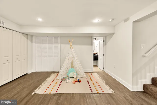 $925,000 | 1406 Lawrence Street Northeast, Washington, DC 20017