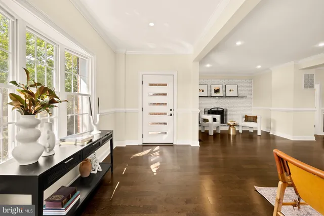 $925,000 | 1406 Lawrence Street Northeast, Washington, DC 20017