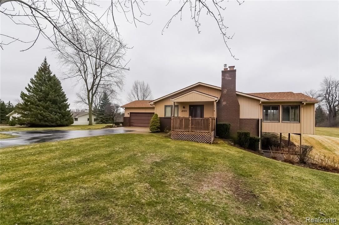 200 Mack Road Leonard, MI 48367 - Photo 39 of 42 Front View w slope.jpg