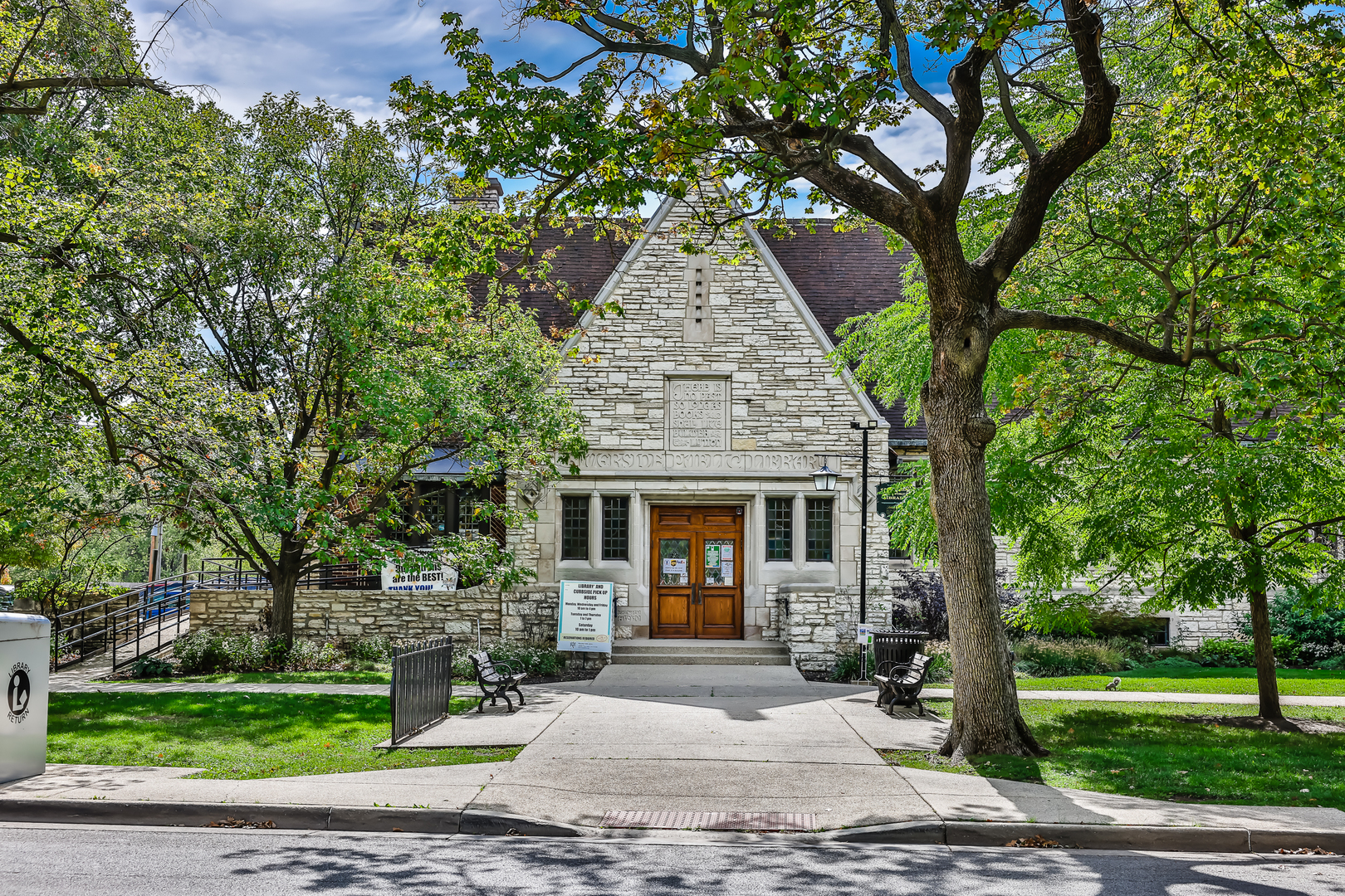 293 Scottswood Road Riverside, IL 60546 - Photo 42 of 42
