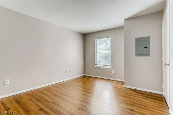 $1,530 | 555 East Silverado Ranch Boulevard, Unit 2012, Las Vegas, NV 89183