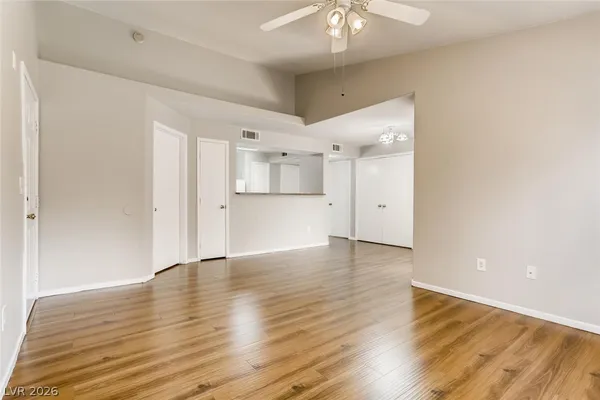 $1,530 | 555 East Silverado Ranch Boulevard, Unit 2012, Las Vegas, NV 89183