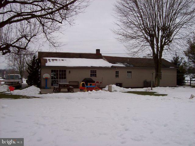 132 Stone Road Quarryville, PA 17566 - Photo 2 of 21 Gallery Image 2