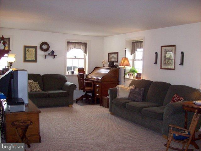 132 Stone Road Quarryville, PA 17566 - Photo 7 of 21 Gallery Image 7