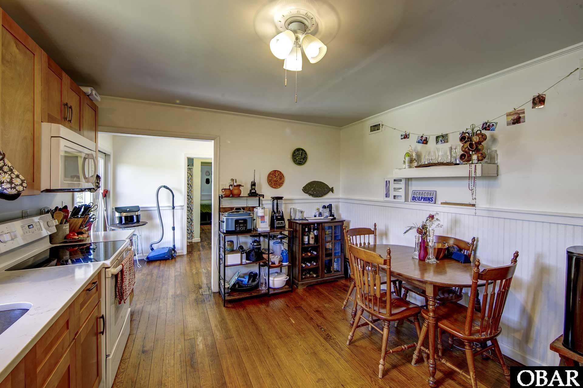 155 Loop Road Ocracoke, NC 27960 - Photo 12 of 30 Kitchen