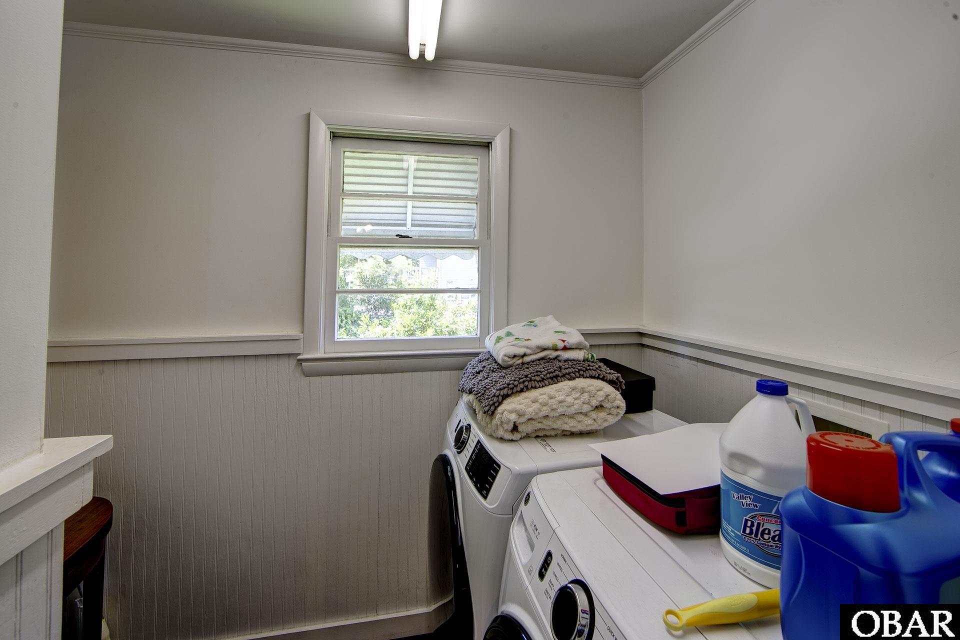 155 Loop Road Ocracoke, NC 27960 - Photo 15 of 30 Laundry