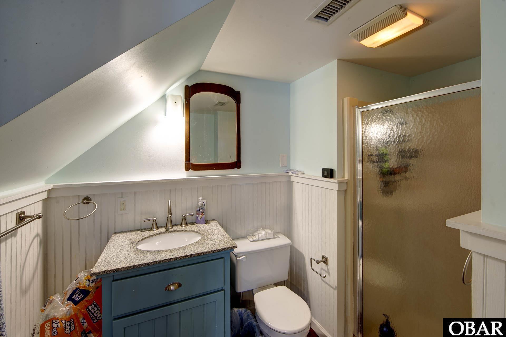 155 Loop Road Ocracoke, NC 27960 - Photo 9 of 30 Bathroom