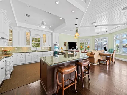 $8,300,000 | 2898 Northeast 26th Street, Fort Lauderdale, FL 33305