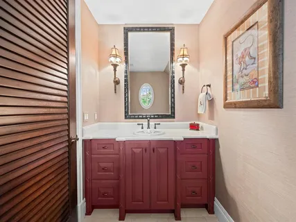 $8,300,000 | 2898 Northeast 26th Street, Fort Lauderdale, FL 33305