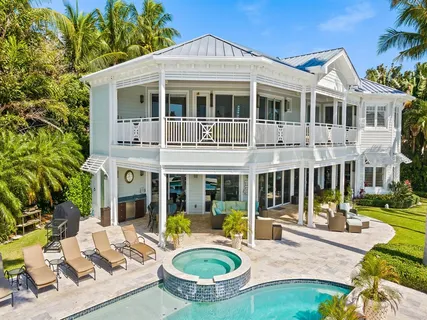 $8,300,000 | 2898 Northeast 26th Street, Fort Lauderdale, FL 33305