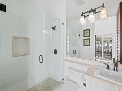 $8,300,000 | 2898 Northeast 26th Street, Fort Lauderdale, FL 33305