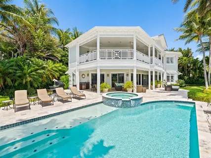 $8,300,000 | 2898 Northeast 26th Street, Fort Lauderdale, FL 33305