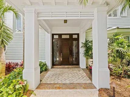 $8,300,000 | 2898 Northeast 26th Street, Fort Lauderdale, FL 33305