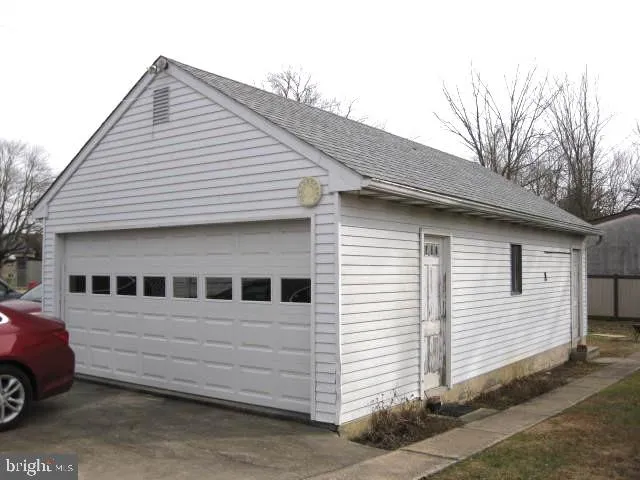 $235,000 | 1631 McCay Avenue, Upper Chichester, PA 19061