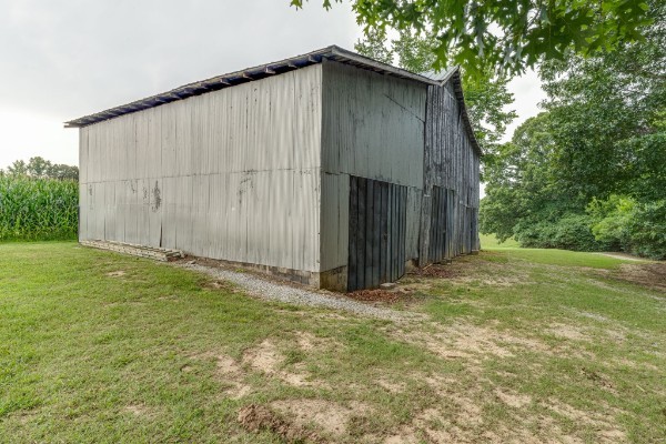 4664 New Cut Road Greenbrier, TN 37073 - Photo 85 of 85 a backyard of a house with lots of green space