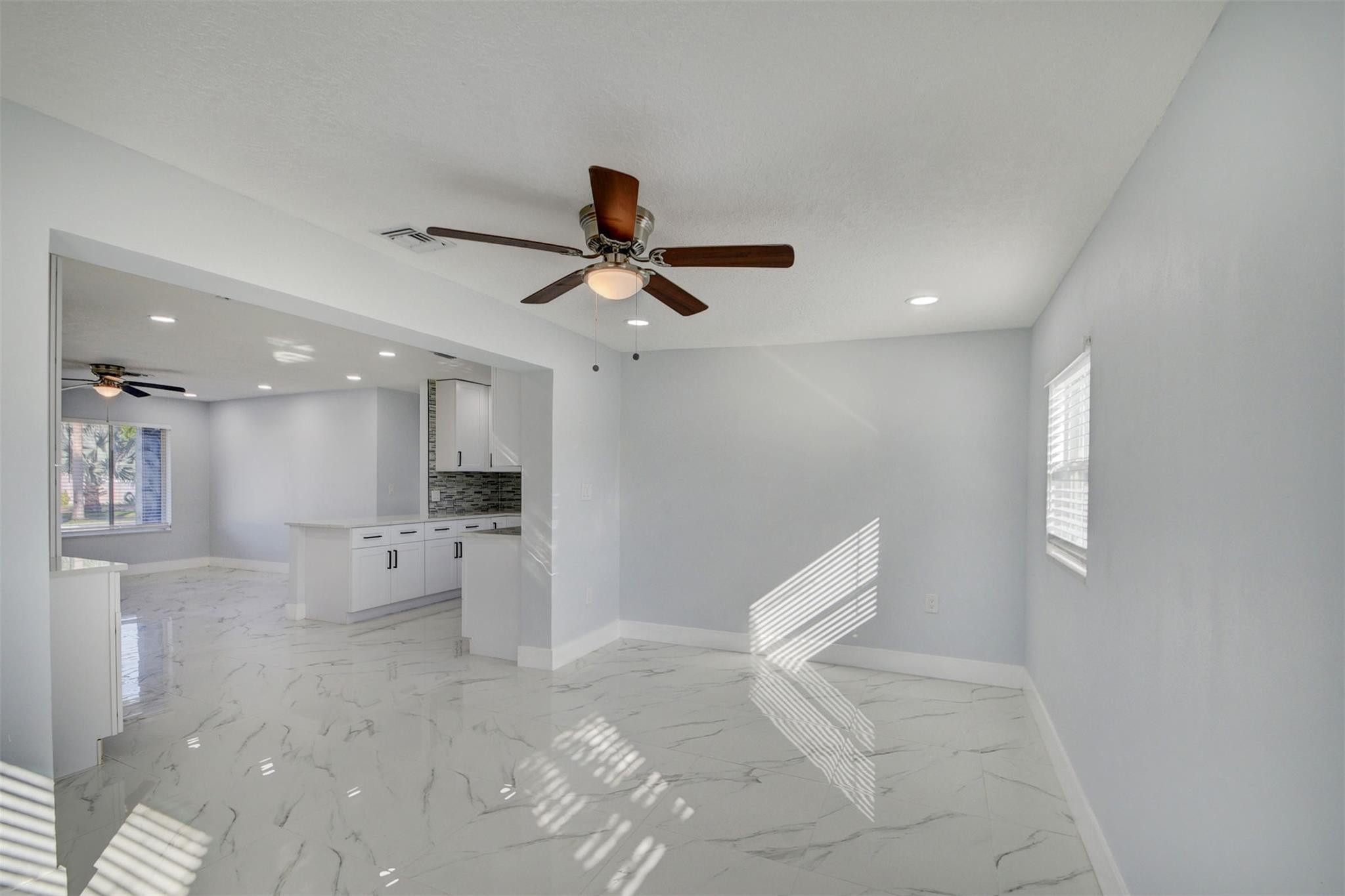 325 Mid Pines Road Palm Springs, FL 33461 - Photo 16 of 46 Photo 16