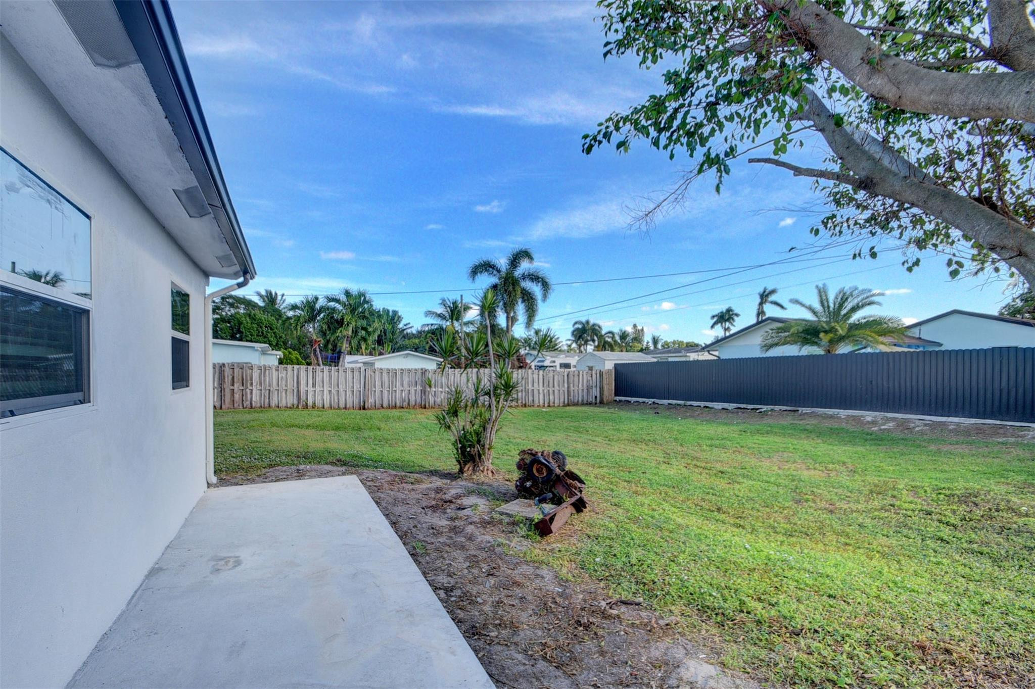 325 Mid Pines Road Palm Springs, FL 33461 - Photo 28 of 46 Photo 28