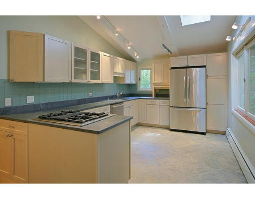 21 Ogden Road Brookline, MA 02467 - Photo 4 of 5 Gallery Image 4