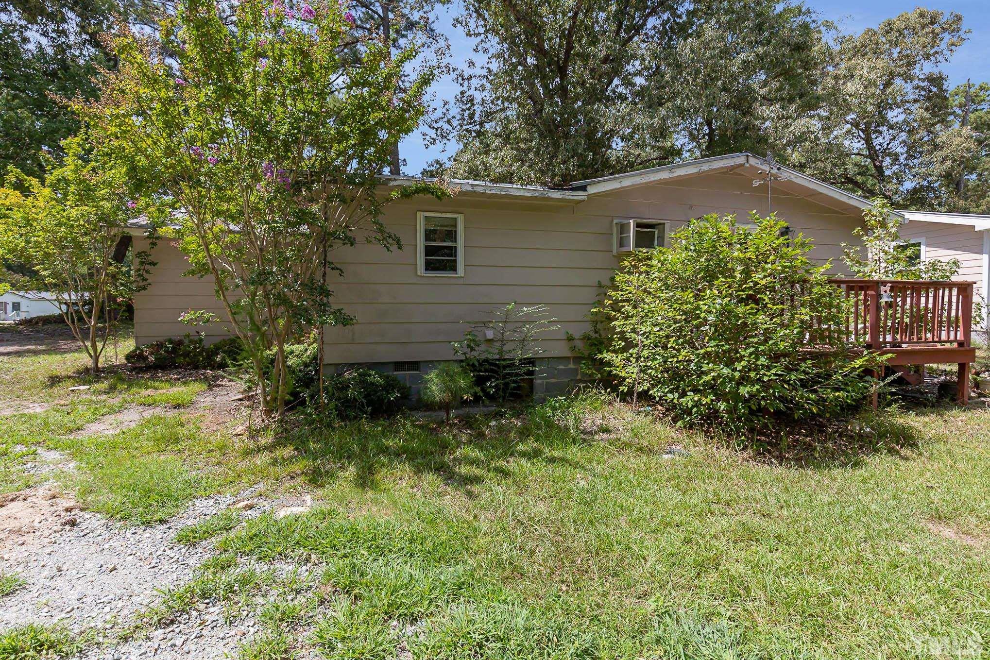 6209 Old Fairground Road Benson, NC 27504 - Photo 12 of 12 Gallery Image 12