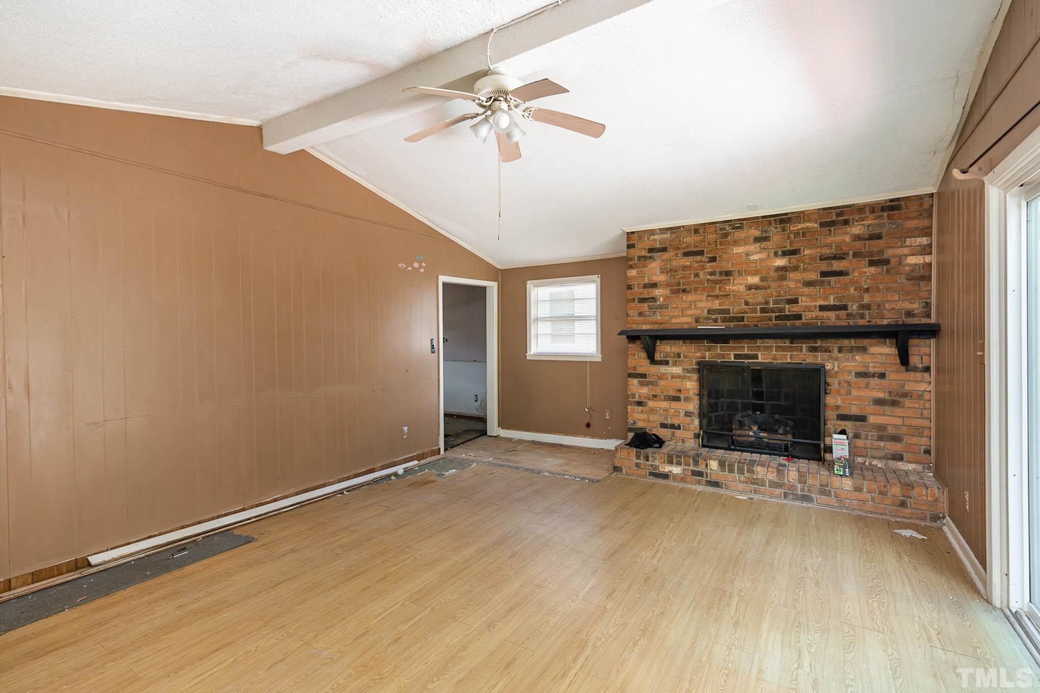 6209 Old Fairground Road Benson, NC 27504 - Photo 4 of 12 Gallery Image 4