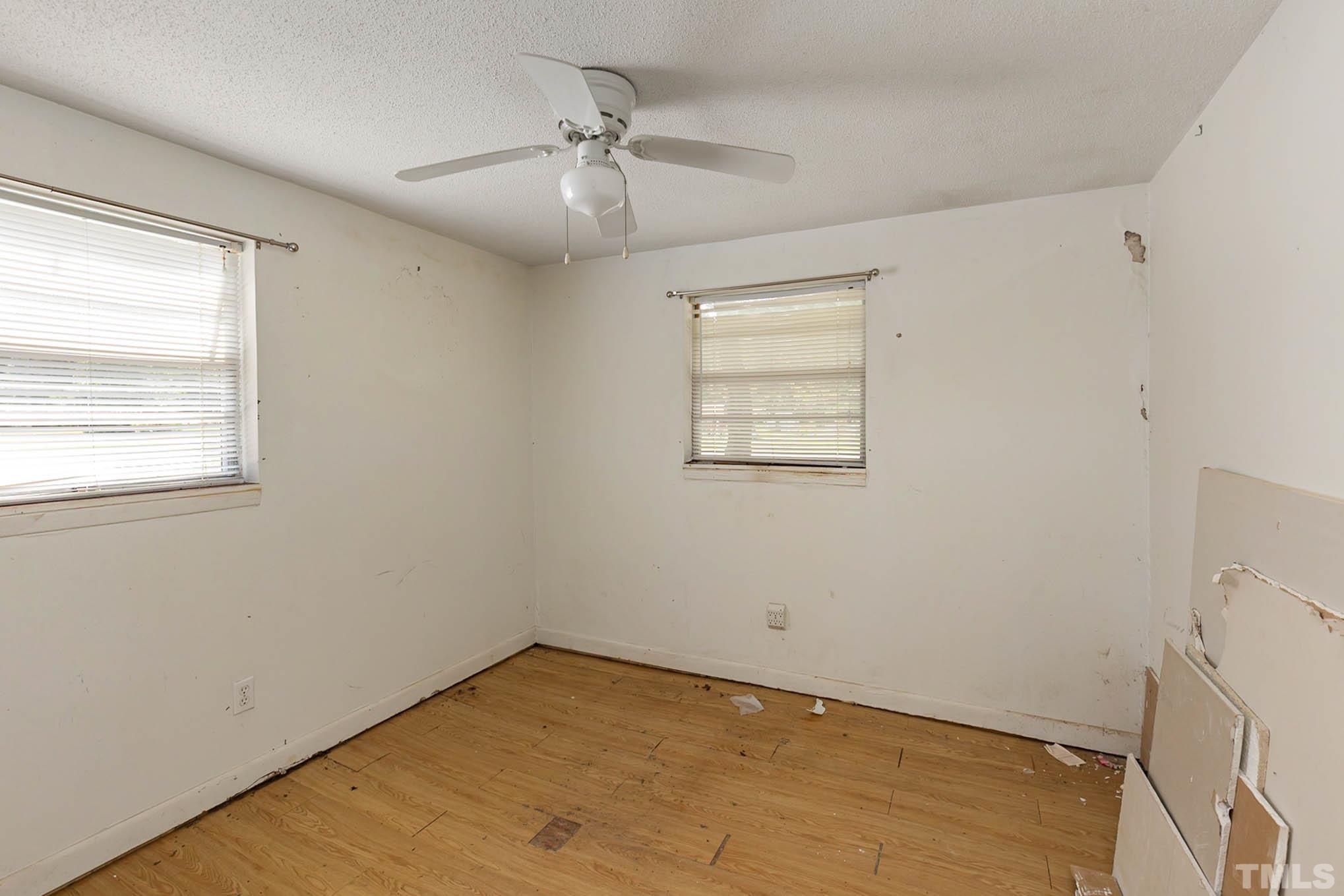 6209 Old Fairground Road Benson, NC 27504 - Photo 8 of 12 Gallery Image 8