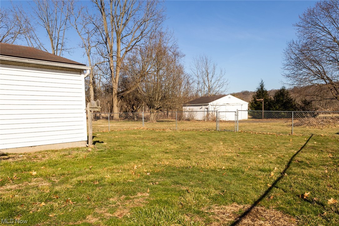 7523 South Cleveland Massillon Road Clinton, OH 44216 - Photo 5 of 20 Gallery Image 5