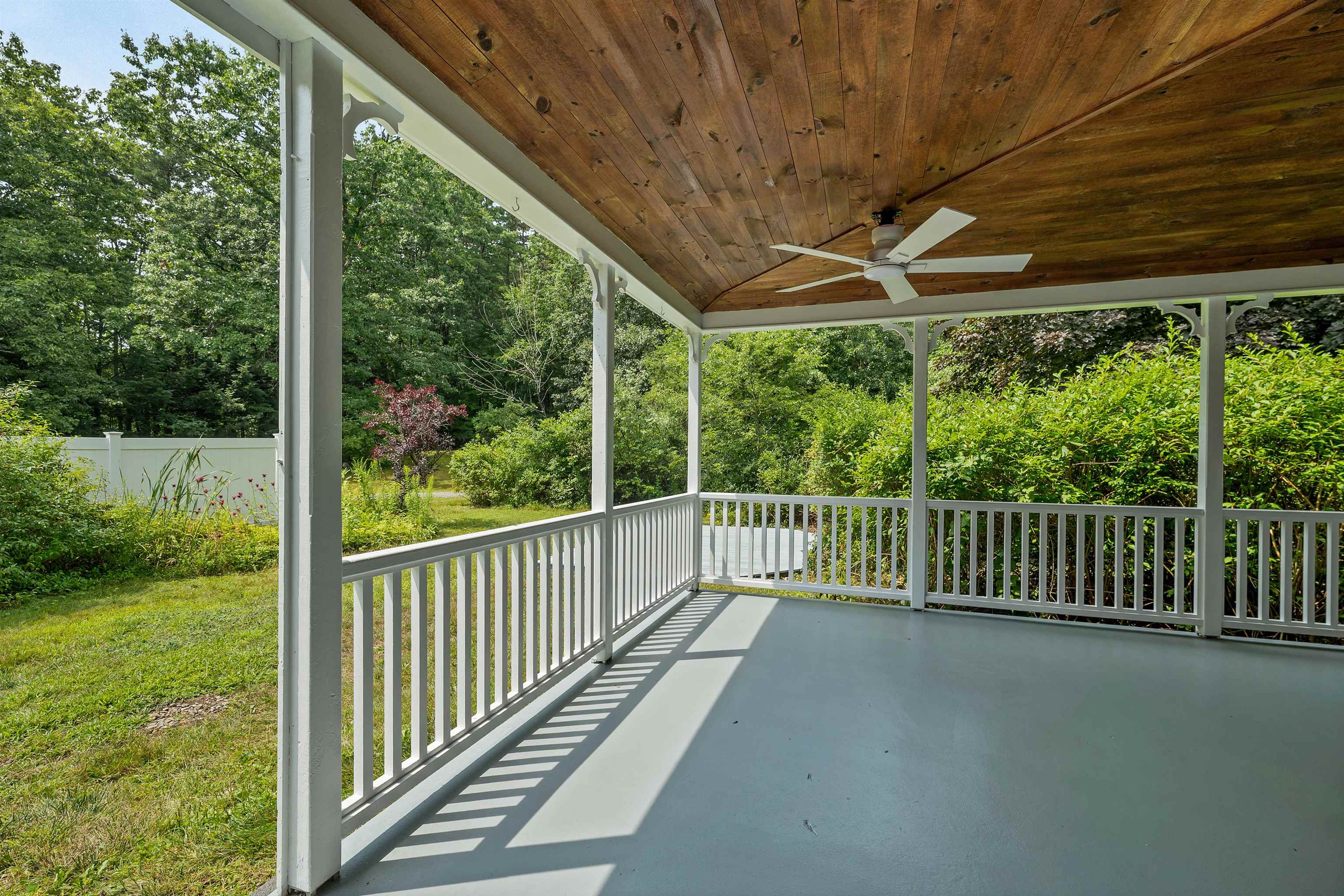 26 Old Mont Vernon Road Amherst, NH 03031 - Photo 7 of 48 Gallery Image 7
