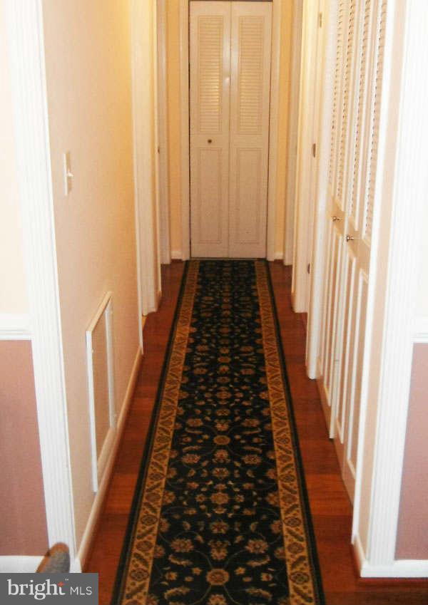 8302 Tobin Road, Unit 12 Annandale, VA 22003 - Photo 4 of 20 Interior (General)