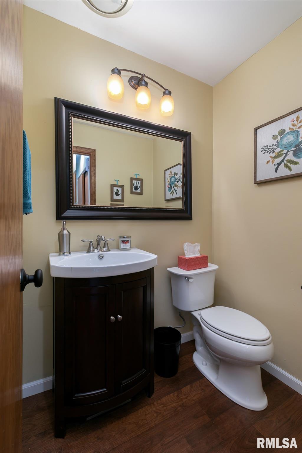 2145 Meadowbrook Road Davenport, IA 52807 - Photo 15 of 37 Gallery Image 15