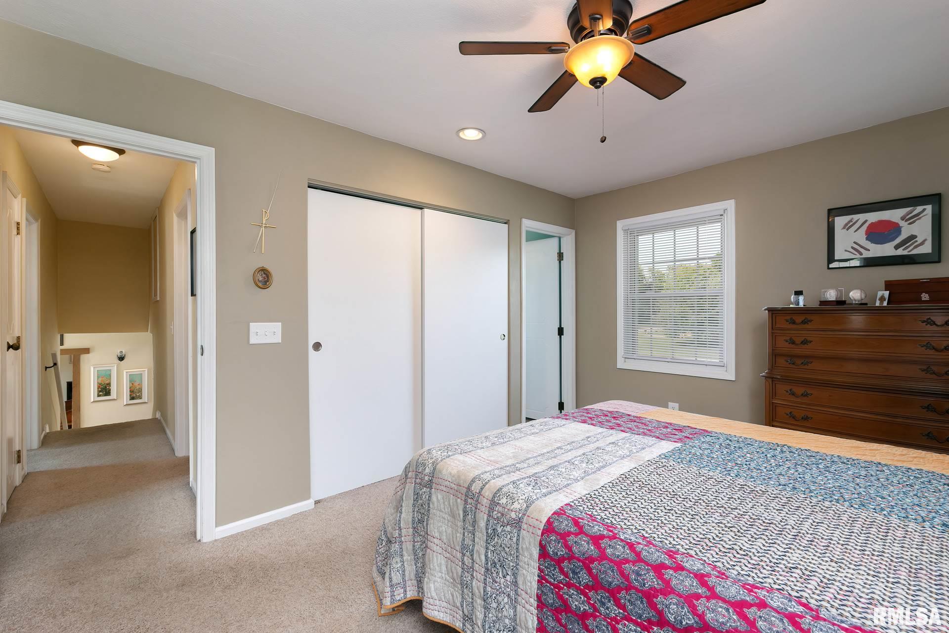 2145 Meadowbrook Road Davenport, IA 52807 - Photo 21 of 37 Gallery Image 21