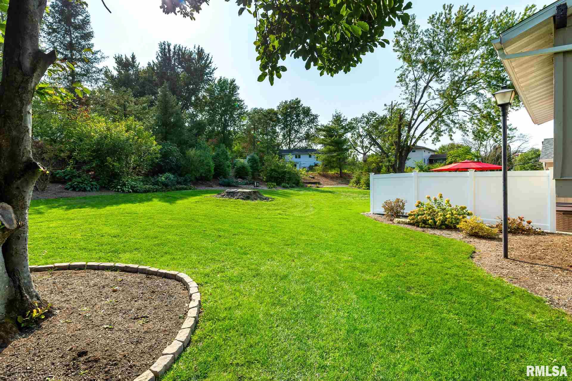 2145 Meadowbrook Road Davenport, IA 52807 - Photo 25 of 37 Gallery Image 25