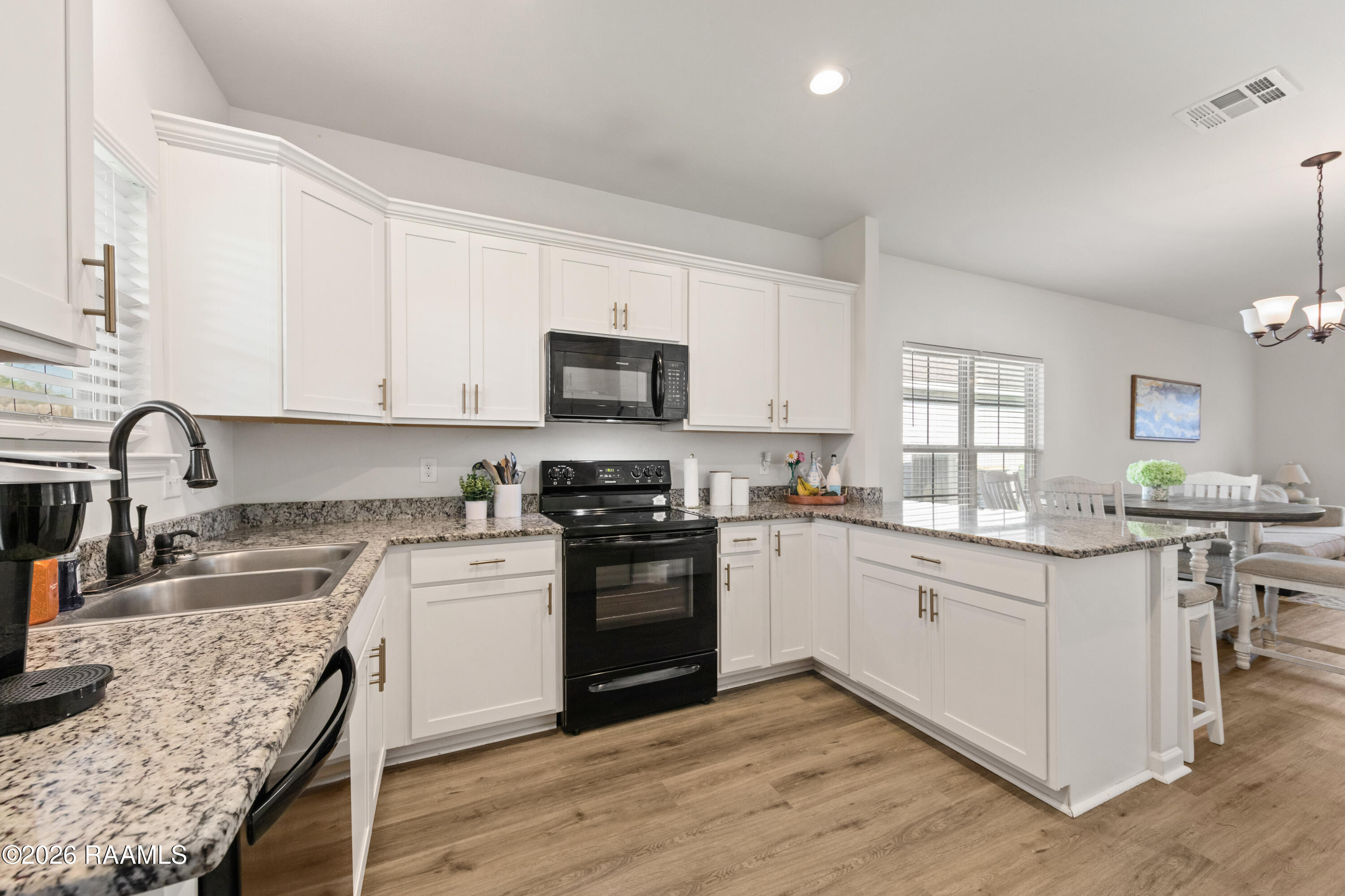 134 Springsteen Lane Lafayette, LA 70507 - Photo 5 of 25 134Springsteen-30