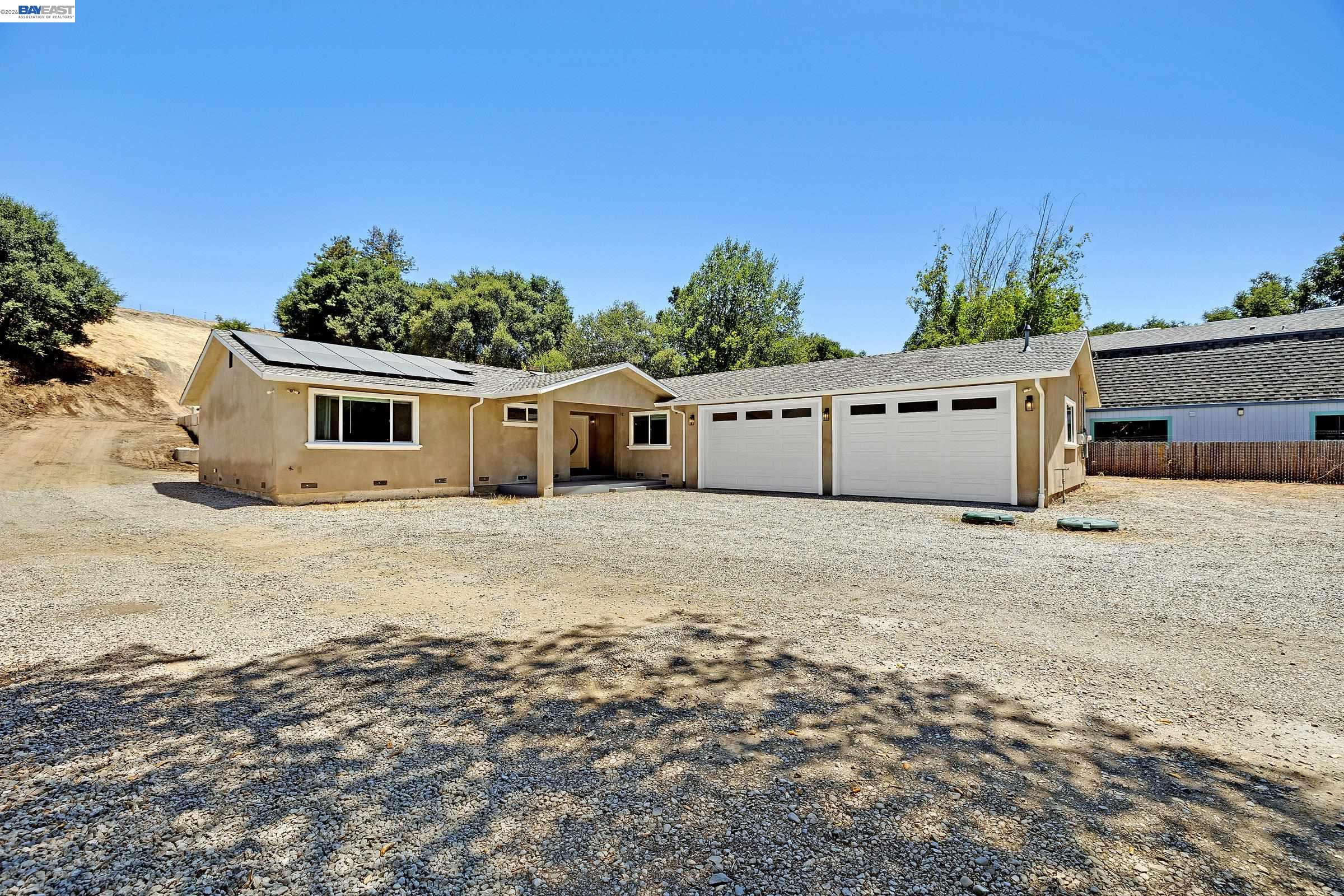 6344 Palo Verde Road Castro Valley, CA 94552 - Photo 15 of 56