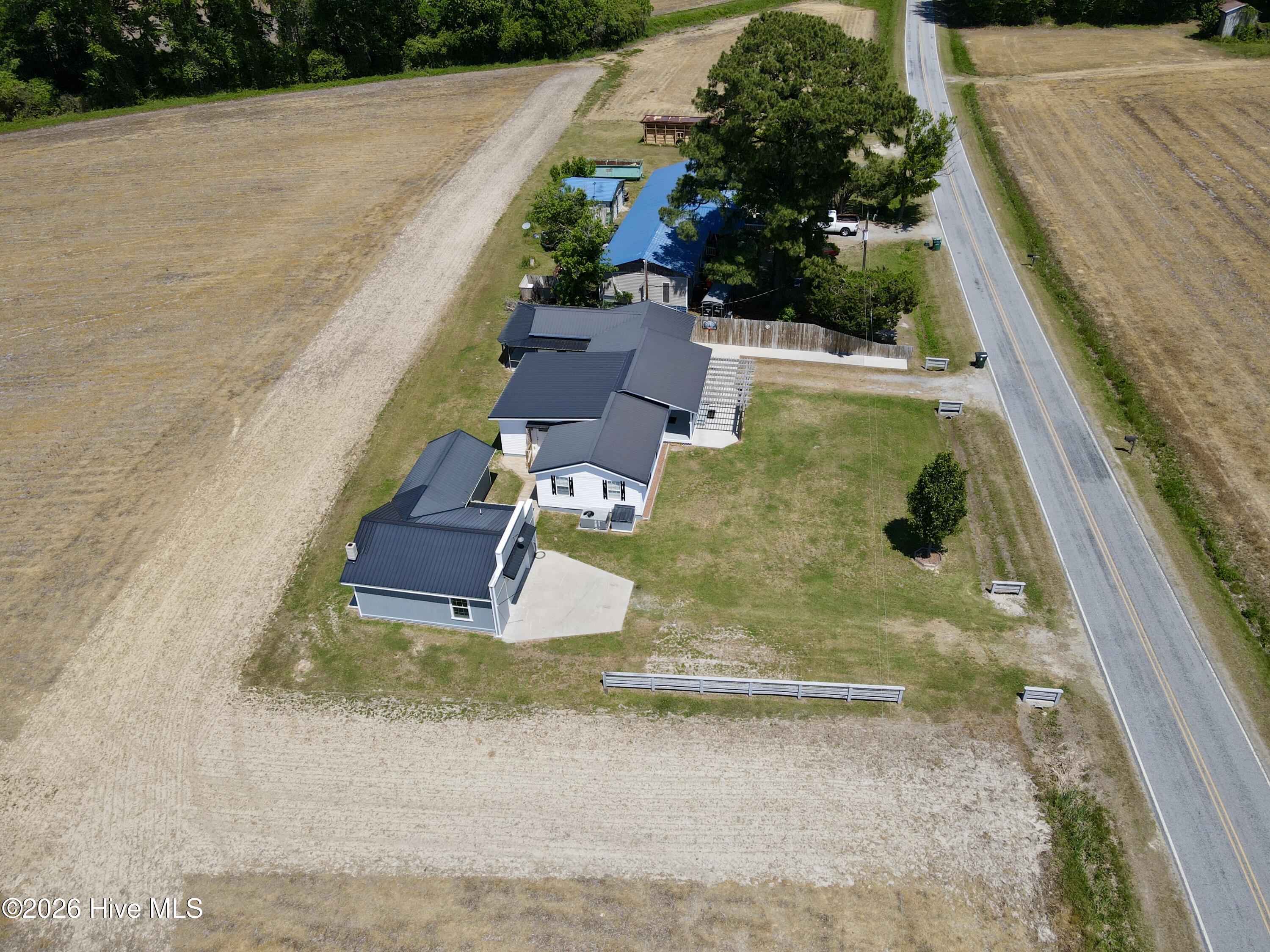 2714 Harrison Road Williamston, NC 27892 - Photo 16 of 78 Side aerial view