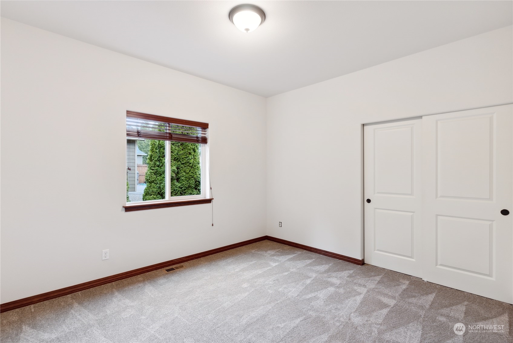 8943 Fox Ridge Lane Southeast Olympia, WA 98513 - Photo 27 of 40 Gallery Image 27