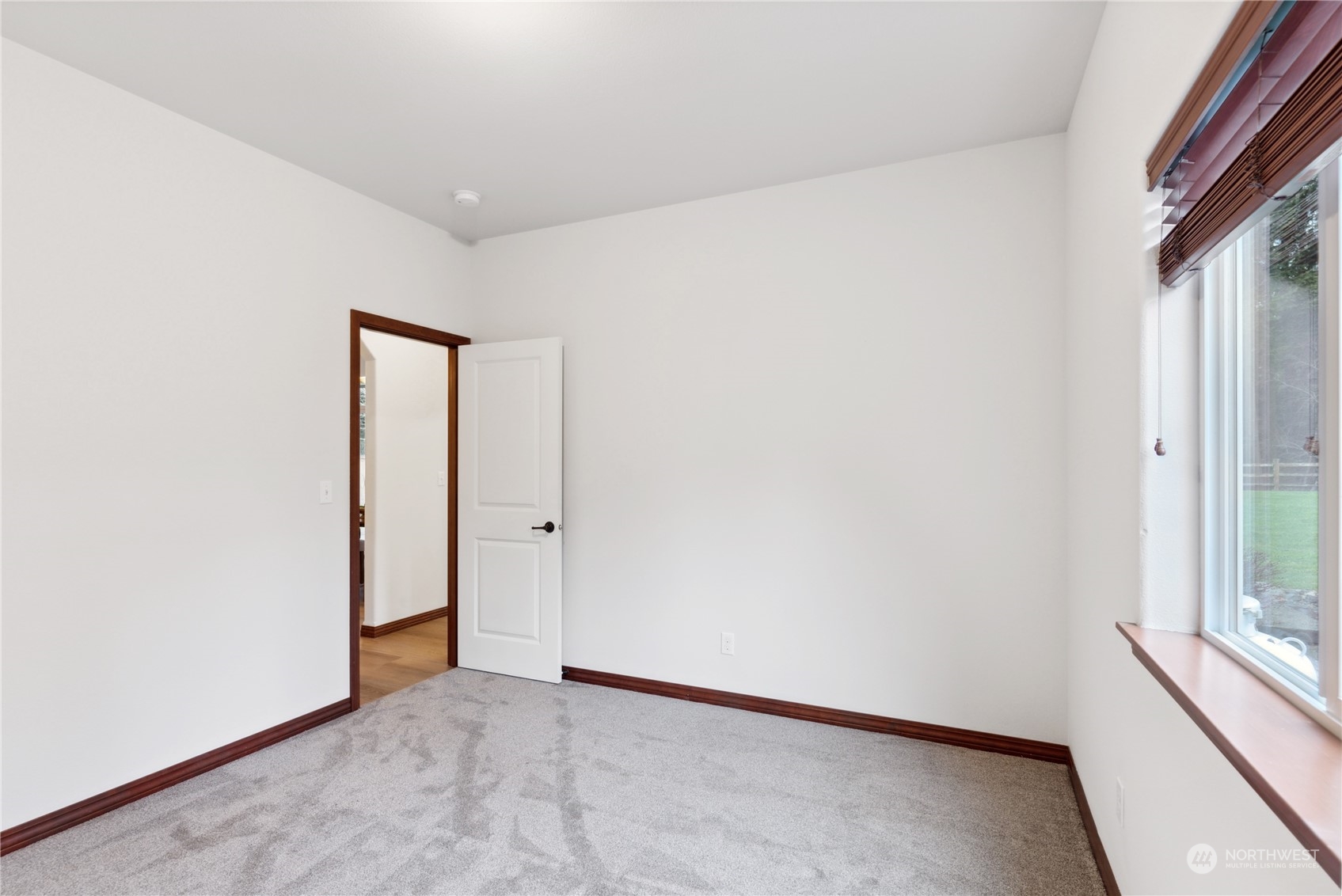 8943 Fox Ridge Lane Southeast Olympia, WA 98513 - Photo 28 of 40 Gallery Image 28