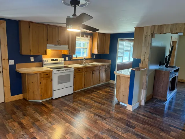 $193,300 | 291 Main Road, Passadumkeag, ME 04475