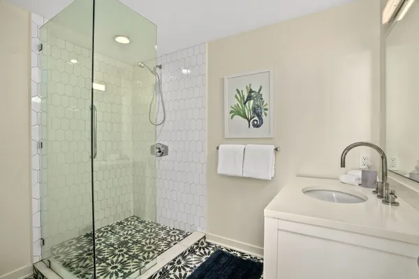 $7,250,000 | 5-6920 Kuhio Highway, Hanalei, HI 96714