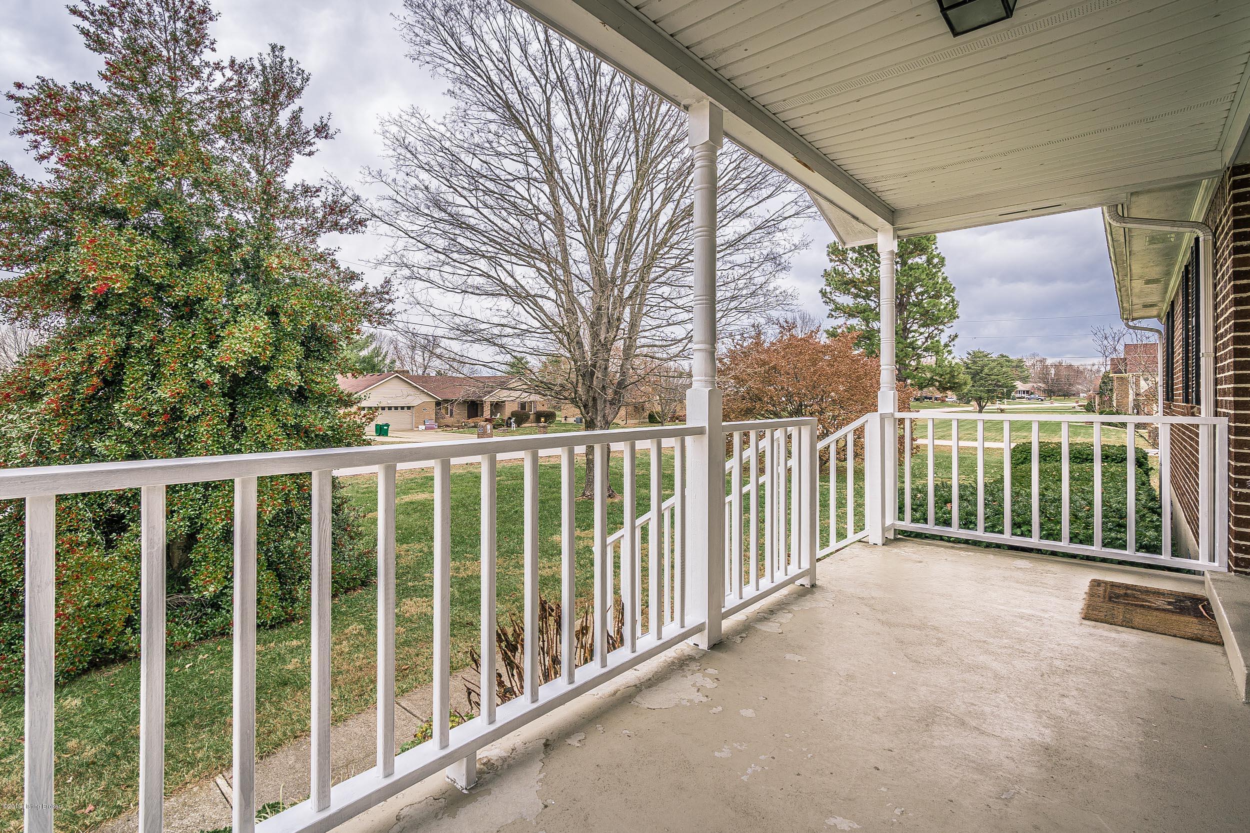 271 Floyds Fork Road Shepherdsville, KY 40165 - Photo 24 of 41 271 Floyds Fork Road-13