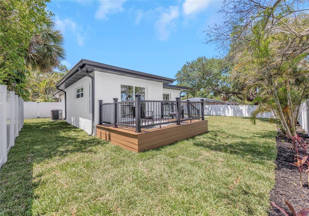 318 Mehlenbacher Road Belleair, FL 33756 - Photo 46 of 64
