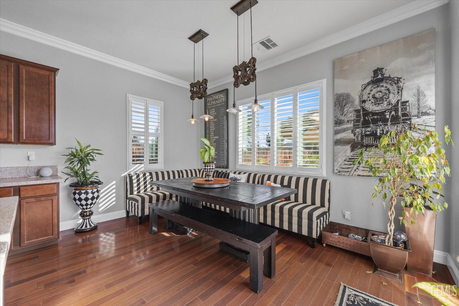 Undisclosed Address Bakersfield, CA 93314 - Photo 26 of 56 a living room with furniture and a window