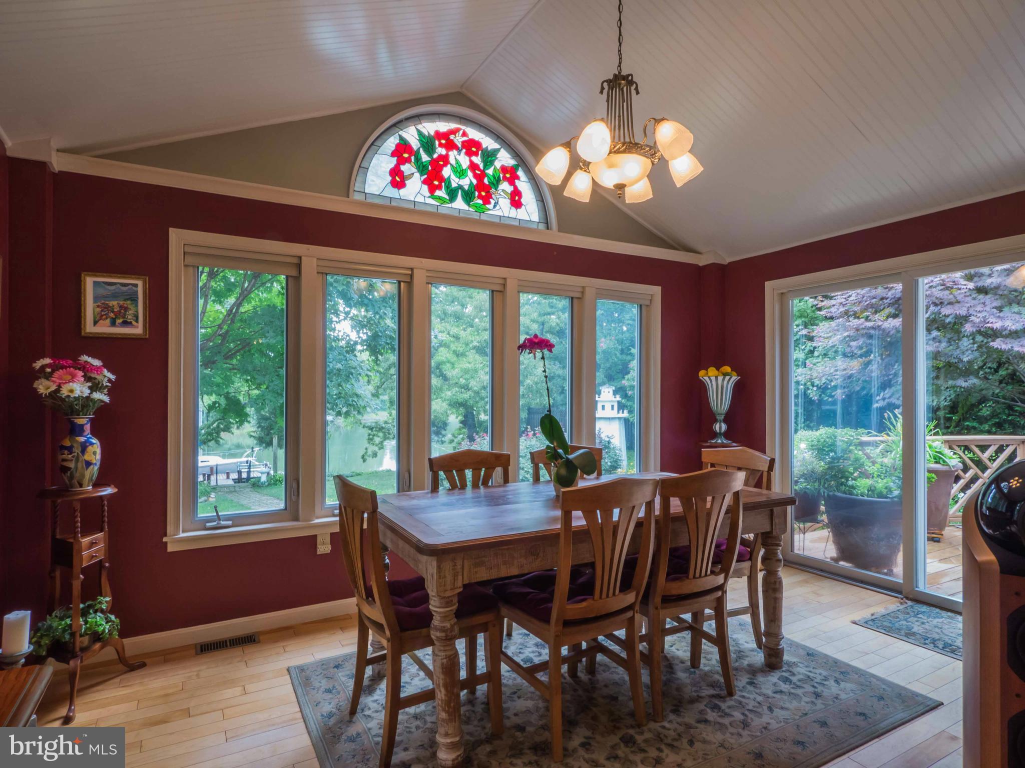 17705 St Inigoes Road St. Inigoes, MD 20684 - Photo 23 of 30 Dining Room