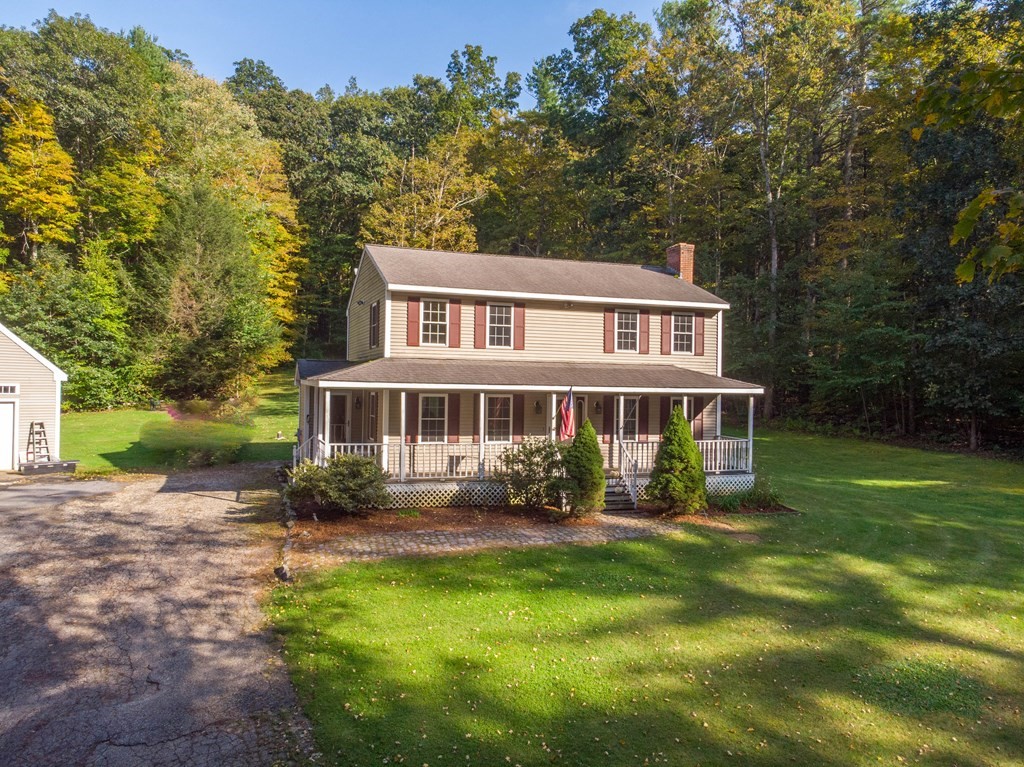 102 Hastings Road Spencer, MA 01562 - Photo 1 of 22 Gallery Image 1